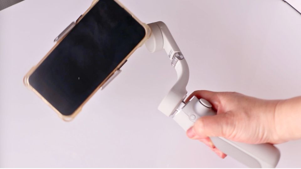 iPhone用のDJIジンバル