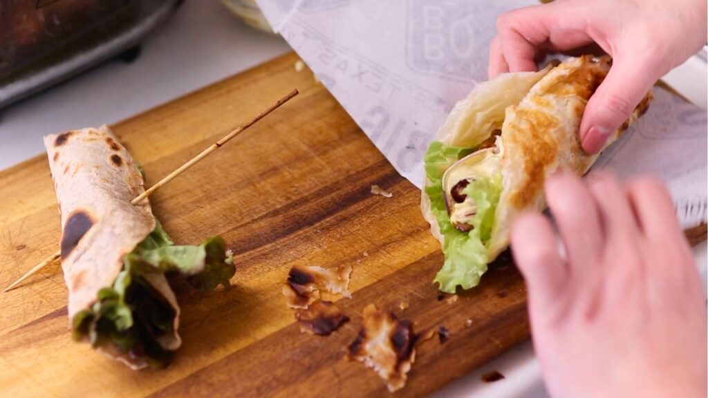 カティロールは食べやすいよう包むのがお薦め